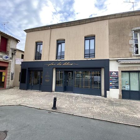 Appartement 97 M2 Proche Puy Du Fou Saint-Laurent-sur-Sèvre Exterior photo